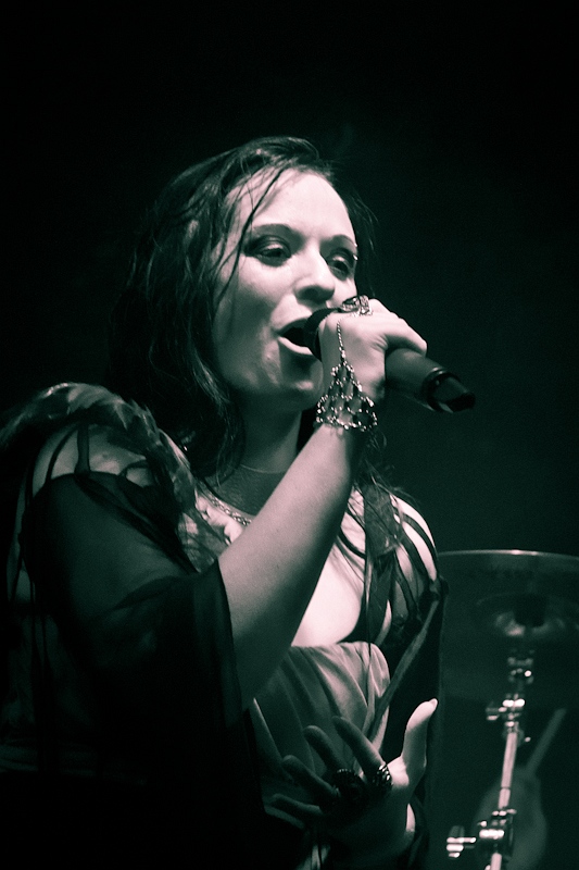 Xandria - koncert: Xandria, Voices Of Destiny, Katowice 'Mega Club' 15.05.2012