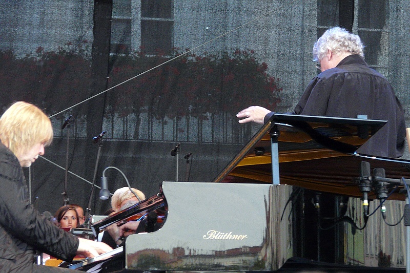 Rick Wakeman - koncert: Rick Wakeman, Płock 'Stary Rynek' 5.07.2009