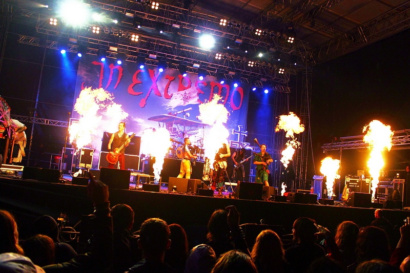 In Extremo - koncert: In Extremo ('Benatska Noc 2011'), Mala Skala 'Cesky Raj' 29.07.2011