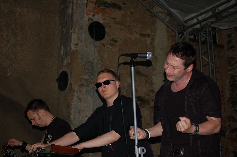 Psyche - koncert: Psyche, Variete, Skinny Patrini (Castle Party 2009), Bolków 24.07.2009