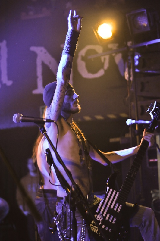 Eluveitie - koncert: Eluveitie, Toruń 'Od Nowa' 8.10.2010