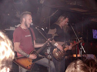 Mustasch - koncert: Mustasch, Berlin 'Knaack' 11.03.2003