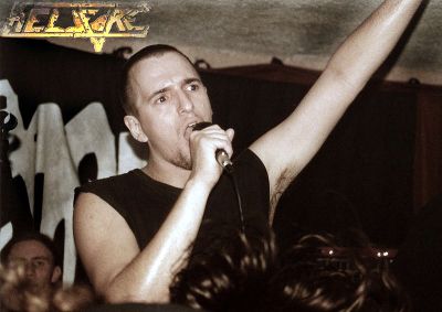 Hellfire - koncert: Hellfire, Warszawa 'Metal Cave' 2.10.2004