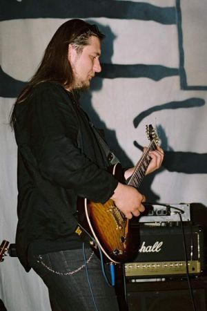 Eva - koncert: Dark Entries Festival, część druga, Gdynia 'Ucho' 23.07.2004