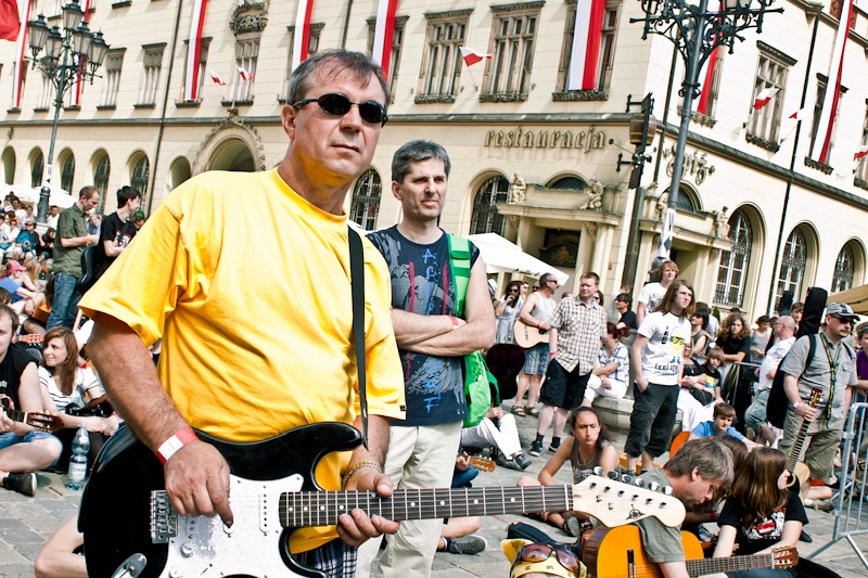 koncert: Gitarowy rekord Guinnessa ('Thanks Jimi Festival 2012'), Wrocław 'Wyspa Słodowa' 1.05.2012