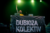 Dubioza Kolektiv - koncert: Dubioza Kolektiv, Kraków 'Tauron Arena' 8.06.2015