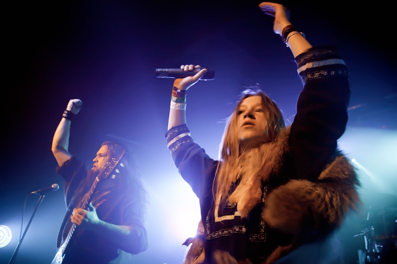 Arkona - koncert: Arkona, Virrasztók, Kraków 'Loch Ness' 20.05.2010