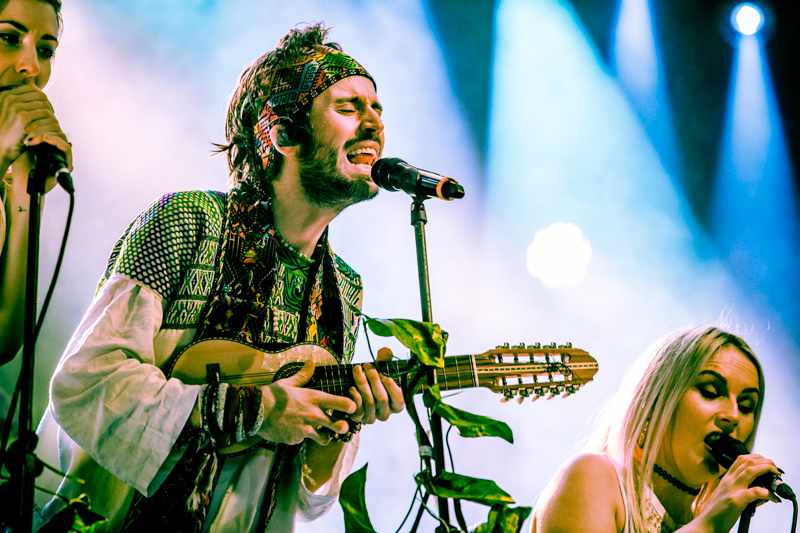 Crystal Fighters - koncert: Crystal Fighters, Kraków 'Kwadrat' 3.11.2016