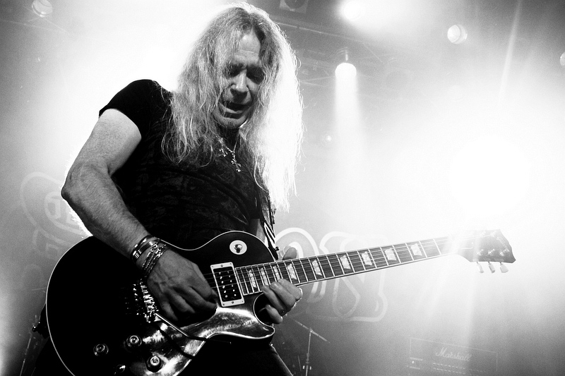 Saxon - koncert: Saxon, Kraków 'Studio' 7.12.2011