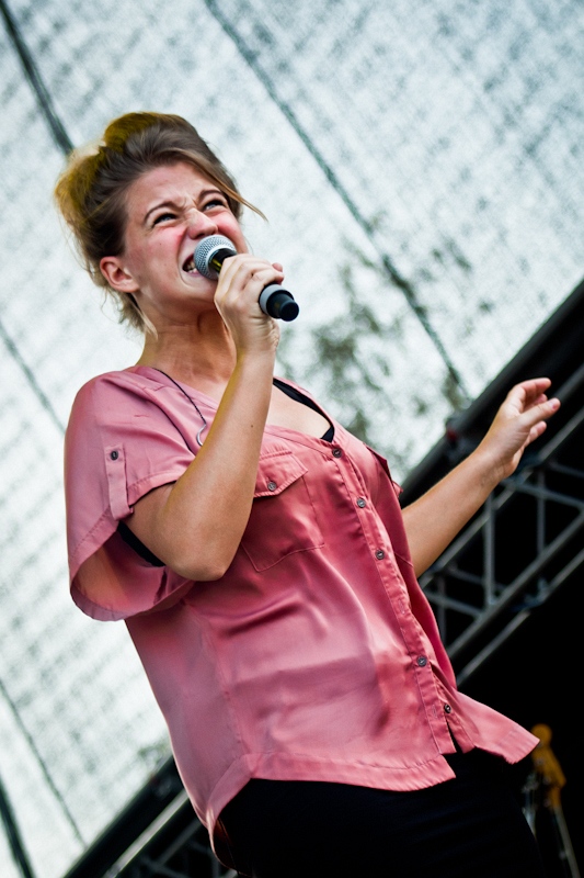 Selah Sue - koncert: Selah Sue ('Rock For People 2012'), Hradec Kralove 5.07.2012