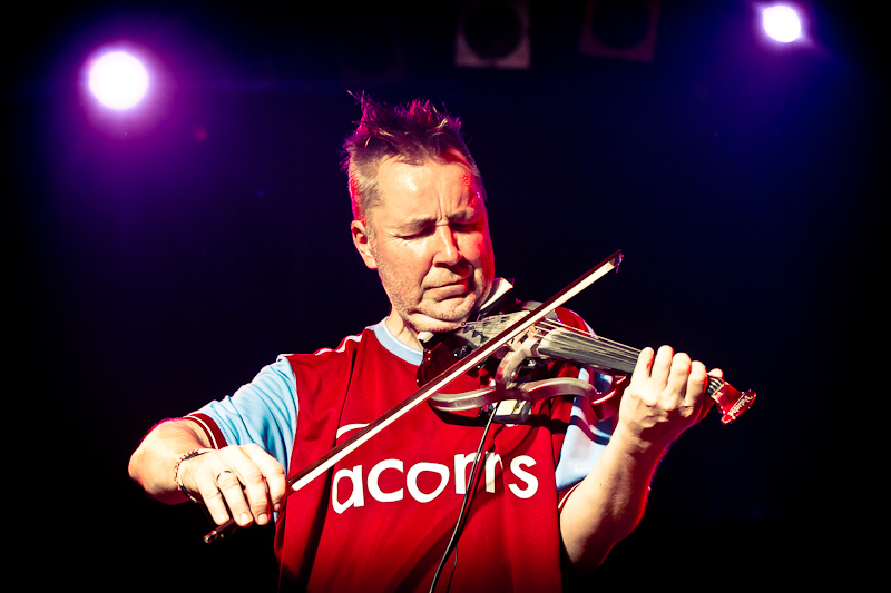 Nigel Kennedy - koncert: Nigel Kennedy, Warszawa 'Stodoła' 18.03.2012