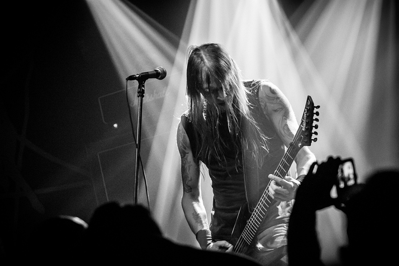 Grave - koncert: Grave, Katowice 'Mega Club' 18.12.2013