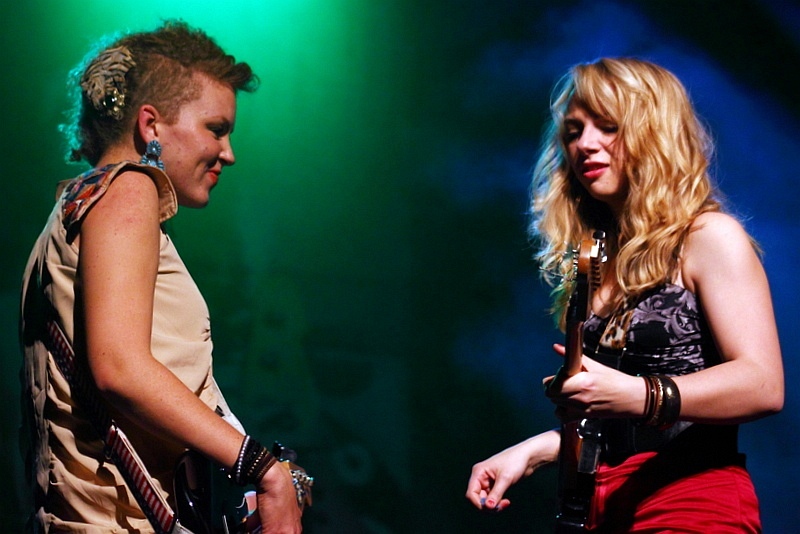 Girls With Guitars - koncert: Girls With Guitars ('Gala Blues Top'), Chorzów 'Teatr Rozrywki' 30.04.2011