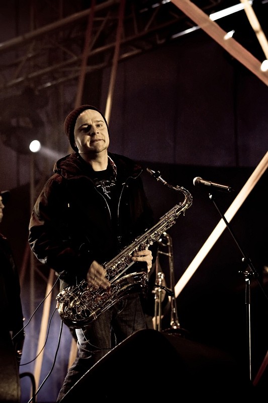 Skangur - koncert: WOŚP 2009 (4Szmery, Skangur, Sztywny Pal Azji), Kraków 'Rynek Główny' 11.01.2009