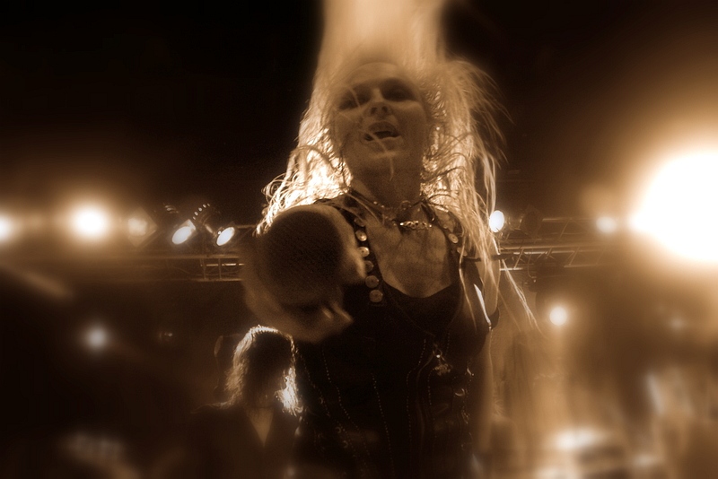 Doro - koncert: Doro, Zlin 'Masters Of Rock Cafe' 6.10.2011