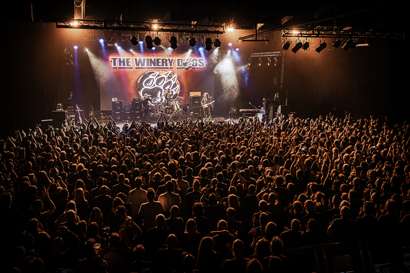 The Winery Dogs - koncert: The Winery Dogs, Warszawa 'Progresja Music Zone' 21.10.2023