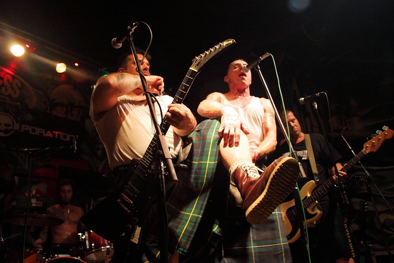 Real McKenzies - koncert: Real McKenzies, Wrocław 'Madness' 9.01.2011