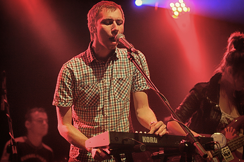 Poupee F - koncert: Metazen, Poupee F (Asymmetry Festival 4.0), Wrocław 'Browar Mieszczański' 4.05.2012