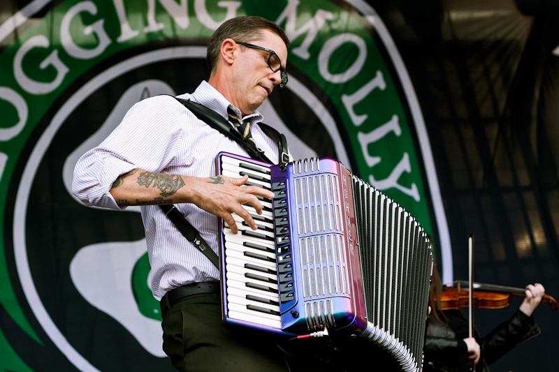 Flogging Molly - koncert: Flogging Molly ('Rock For People 2012'), Hradec Kralove 5.07.2012