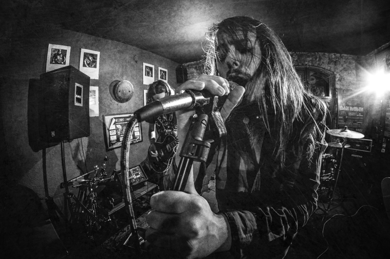 Sautrus - koncert: Sautrus, Katowice 'Pub Korba' 15.04.2015