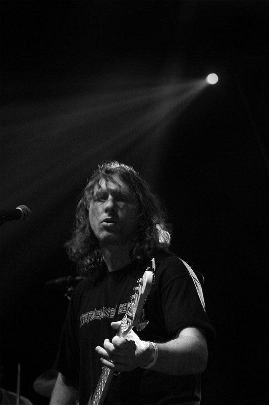 Luxtorpeda - koncert: Luxtorpeda ('Rock In Arena'), Poznań 'Arena' 11.02.2012