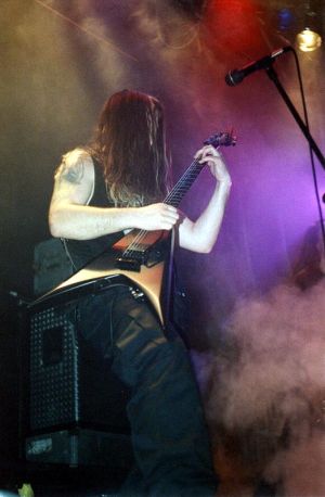 Vader - koncert: Vader, Hate, Elysium, Azarath, Poznań 'Eskulap' 3.06.2002