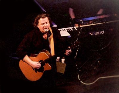 John Wetton - koncert: Arena, John Wetton, Jadis, Katowice, Teatr im. Wyspiańskiego, 14.04.2003