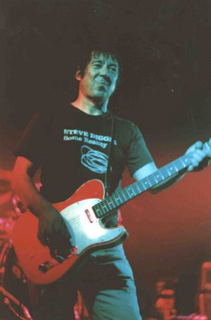Buzzcocks - koncert: Buzzcocks, Poznań 'Eskulap' 11.05.2000
