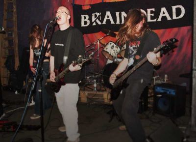 Braindead - koncert: Scary Show, dzień drugi, Bydgoszcz 'Wiatraczek' 18.12.2004