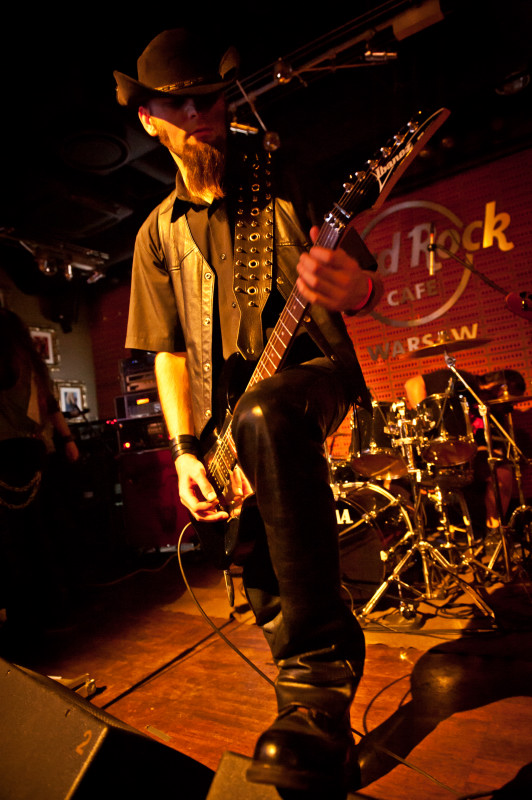 Corruption - koncert: Corruption ('Pepsi Rocks'), Warszawa 'Hard Rock Cafe' 7.12.2010