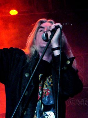 Saxon - koncert: Metalmania 2003: część pierwsza (duża scena), Katowice 'Spodek' 5.04.2003