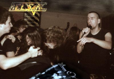 Hellfire - koncert: Hellfire, Warszawa 'Metal Cave' 2.10.2004