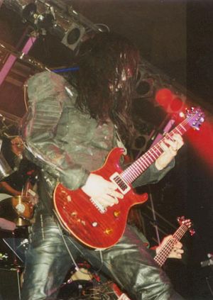 Cradle Of Filth - koncert: Cradle Of Filth, Christian Death, Usurper, Behemoth, Kraków 'Klub 38' 2.12.2000