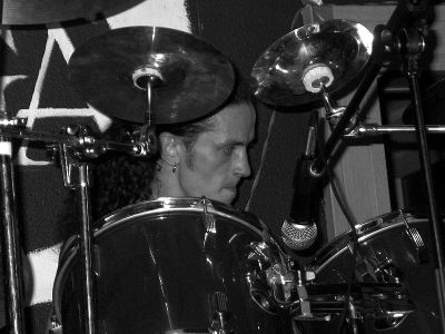 Spinal Cord - koncert: Spinal Cord, Warszawa 'Progresja' 19.06.2004