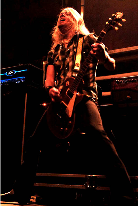 Black Stone Cherry - koncert: Motorhead, Der W, Black Stone Cherry, Berlin 'Arena Treptow' 11.12.2009