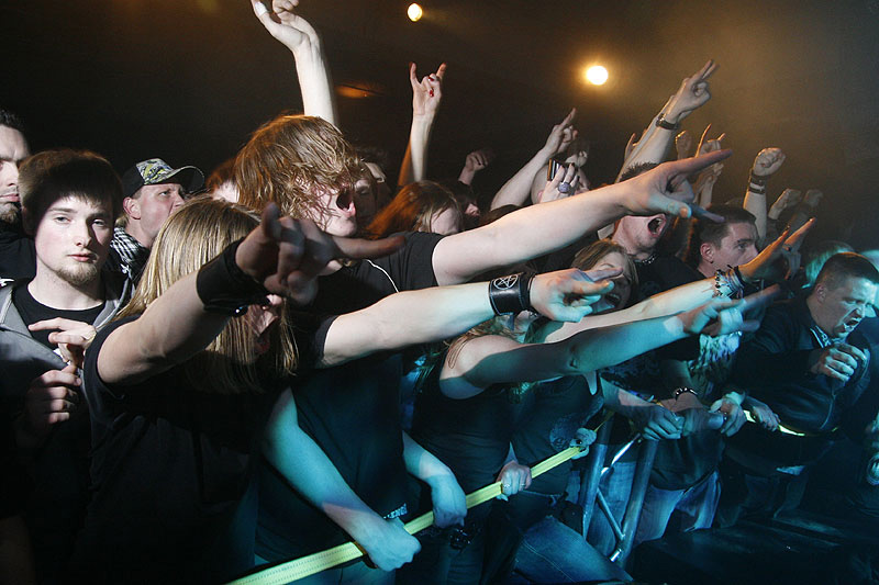 koncert: Frontside, Supergroup, Vans - zdjęcia fanów - Wrocław 'Firlej' 20.03.2009