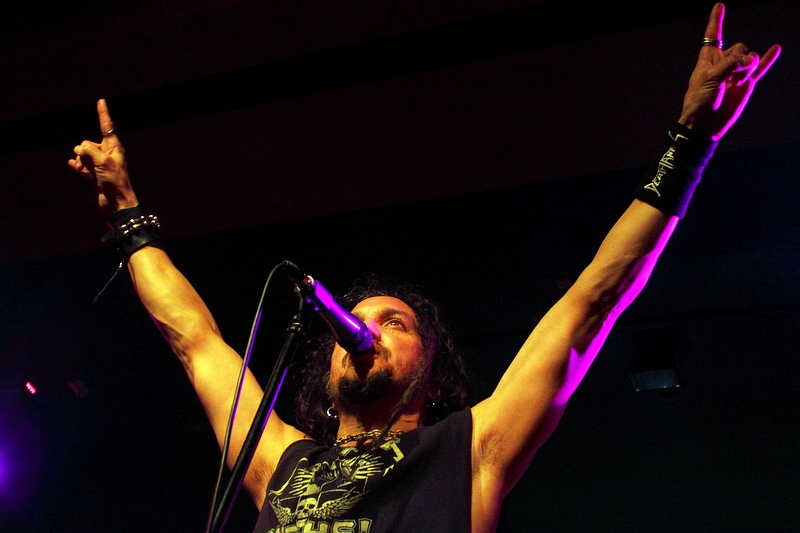 Death Angel - koncert: Death Angel, Wrocław 'Firlej' 31.03.2011