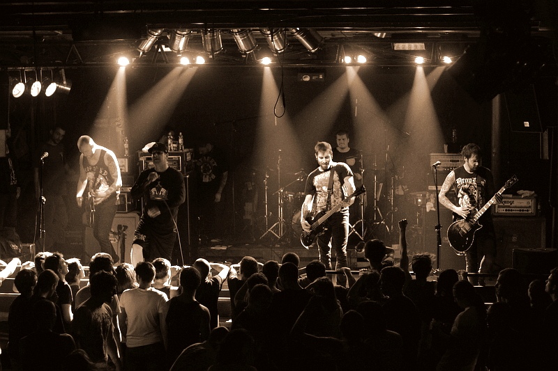 The Ghost Inside - koncert: Comeback Kid, The Ghost Inside, Katowice 'Mega Club' 2.05.2011