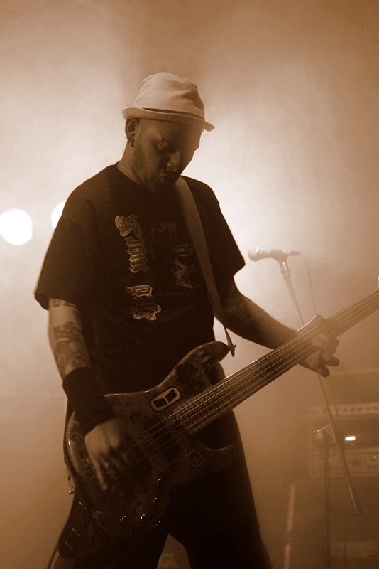 Tuff Enuff - koncert: Tuff Enuff ('Silesian Core Attack'), Katowice 'Mega Club' 15.05.2011