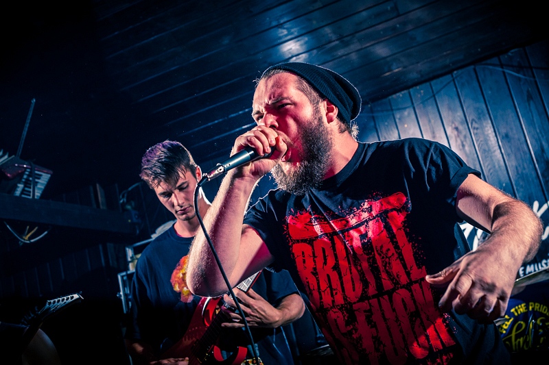 Suffocate with Your Fame - koncert: Suffocate With Your Fame, Chorzów 'Leśniczówka' 26.09.2014
