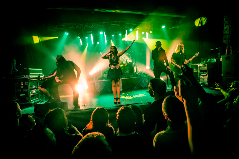 Amaranthe - koncert: Amaranthe, Kraków 'Fabryka' 8.04.2015