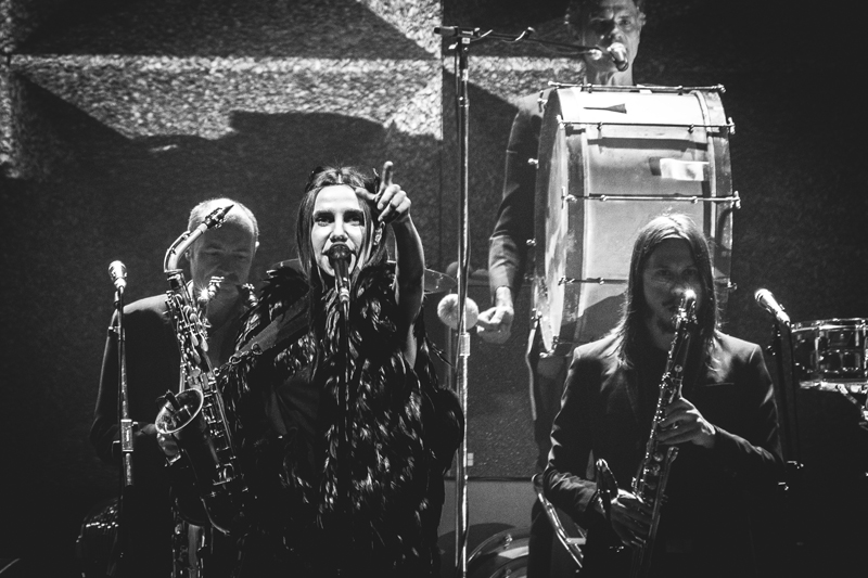 PJ Harvey - koncert: PJ Harvey, Warszawa 'Torwar' 12.10.2016