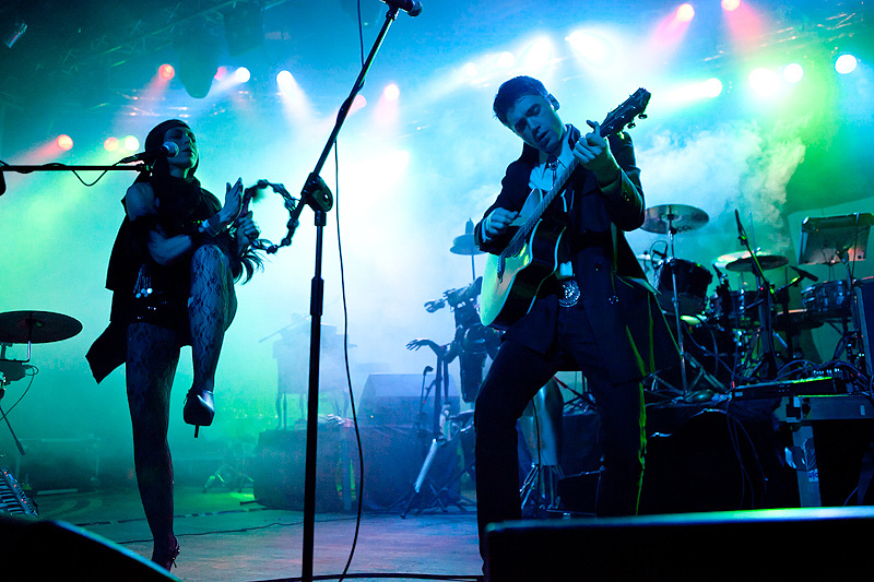 Noblesse Oblige - koncert: Noblesse Oblige, Warszawa 'Stodoła' 16.04.2011