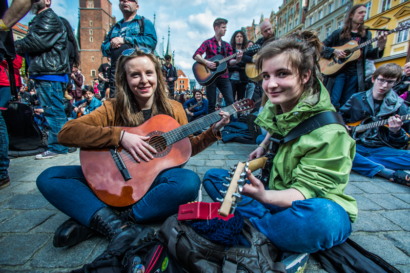 Gitarowy rekord Guinnessa - koncert: Gitarowy rekord Guinnessa, Wrocław 'Rynek' 1.05.2016