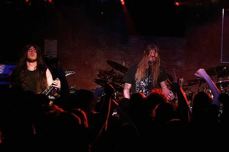 Grave - koncert: Krisiun, Grave, Wrocław 'W-Z' 18.11.2009