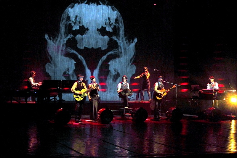 Gotan Project - koncert: Gotan Project, Zabrze 'Dom Muzyki i Tańca' 23.02.2011