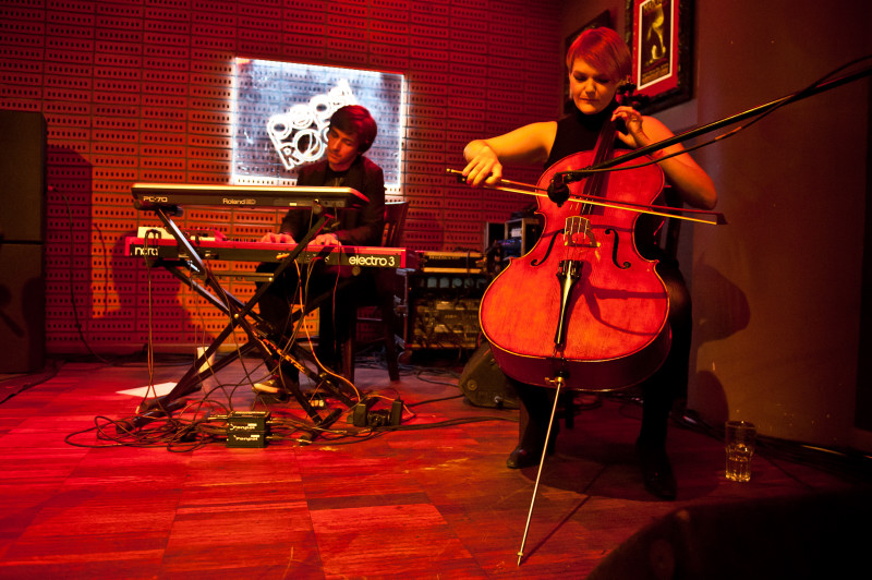 Mr Gil - koncert: Believe, Mr. Gil (Pepsi Rocks), Warszawa 'Hard Rock Cafe' 10.05.2011