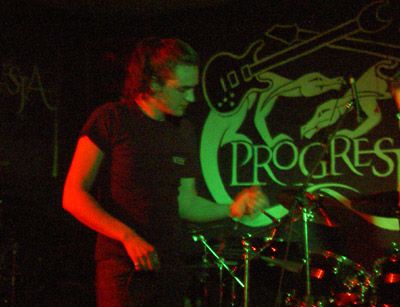 Eulogy - koncert: Indukti, 6'null, Eulogy, Warszawa 'Progresja' 7.01.2005 (część I)