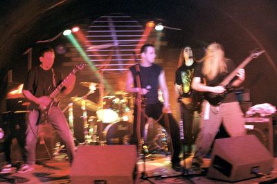 Hellfire - koncert: Sphere, Hellfire, Warszawa 'Bikers Place' 4.04.2004