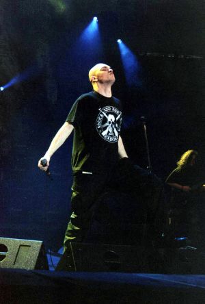 Decapitated - koncert: Metalmania 2004: część druga, Katowice 'Spodek' 13.03.2004